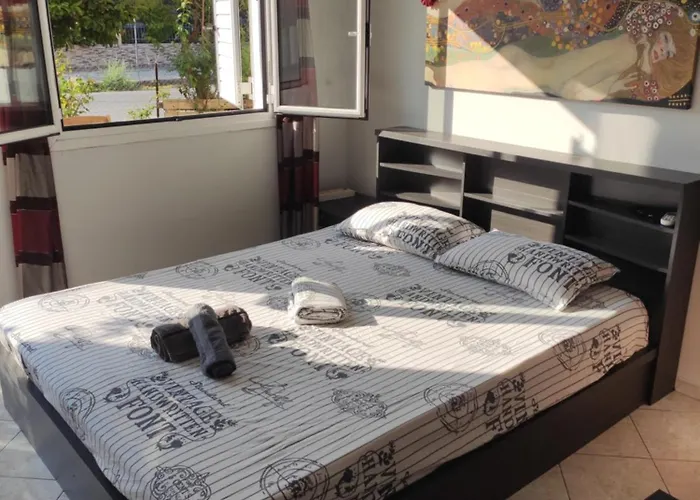 B&g Kalamata Apartamento